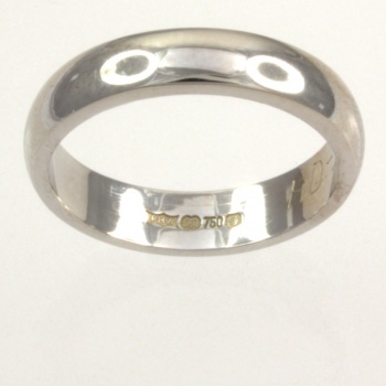 18ct White Gold 4.3g Wedding Ring Size K